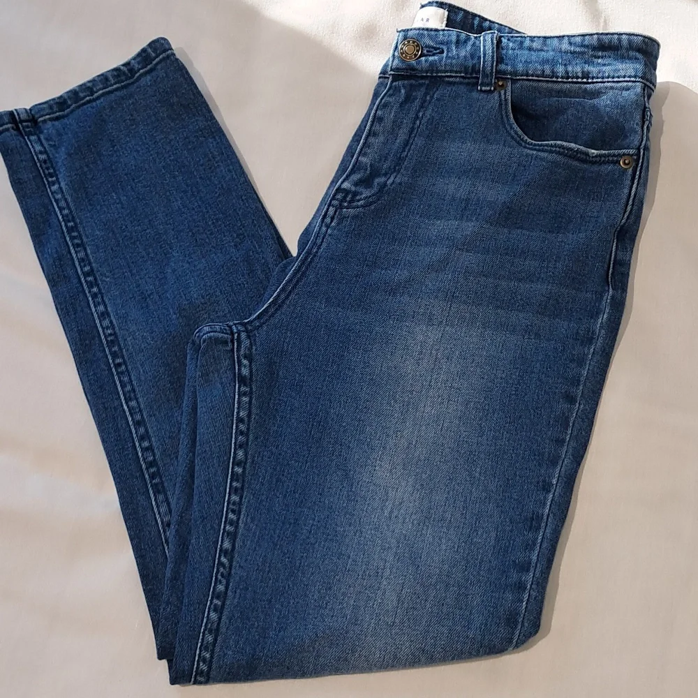PopSugar Womans Jeans.‎ Size 8. Medium Wash.